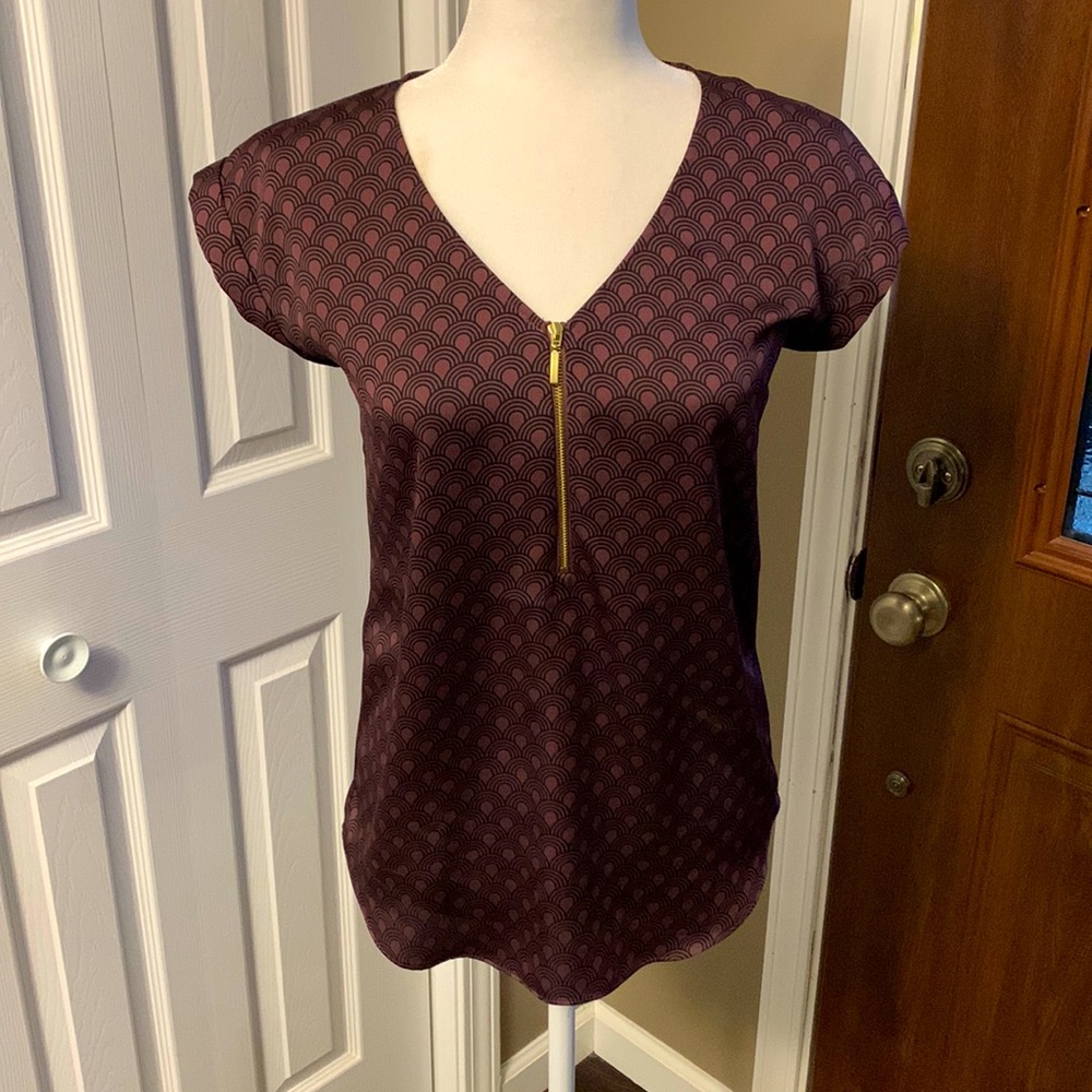 EXPRESS purple cap sleeve blouse